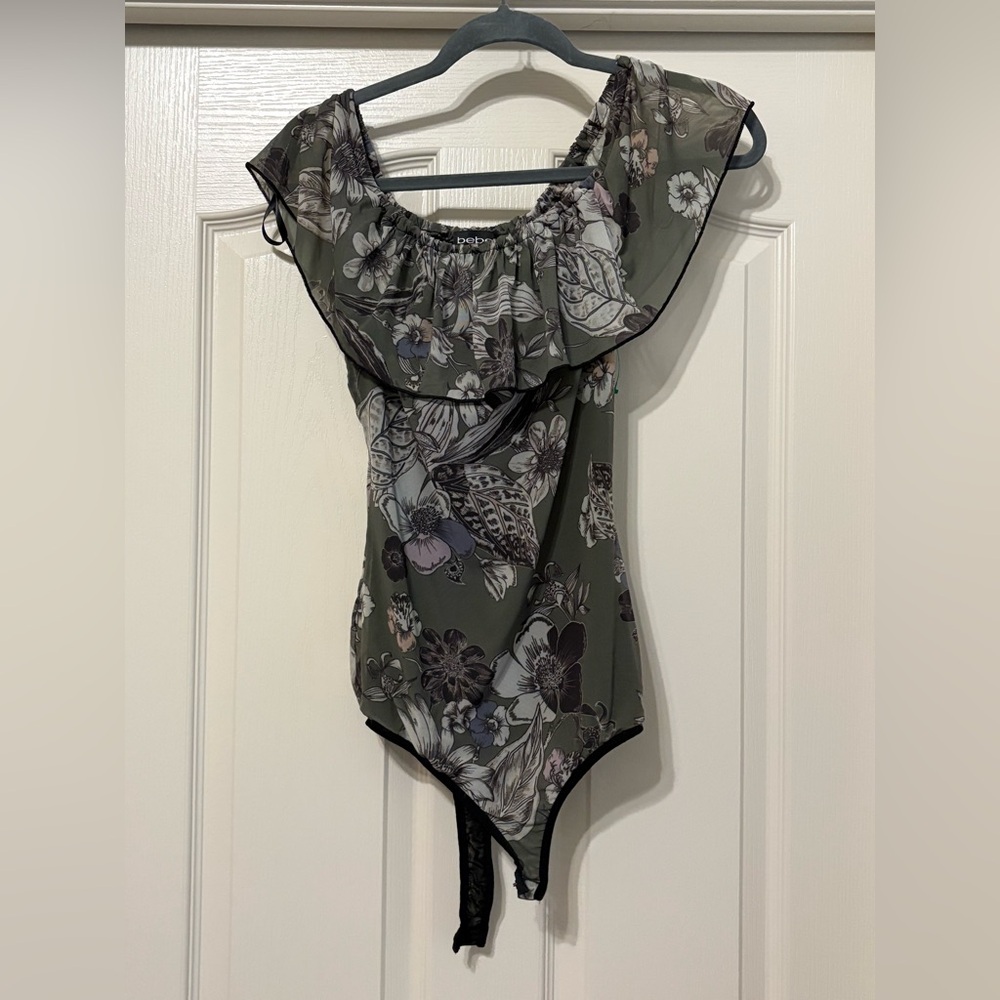 bebe Floral Ruffle Bodysuit